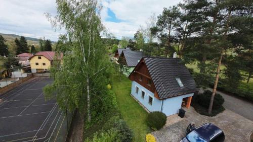 Tyn nad Vltavou House | Resort Koloděje-modrý dům