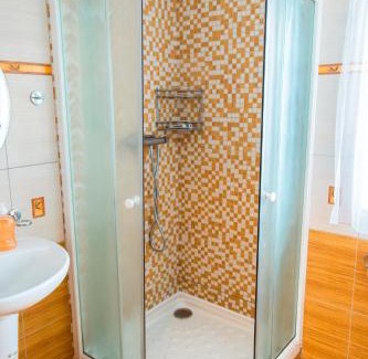 Tyn nad Vltavou House | Resort Koloděje-modrý dům