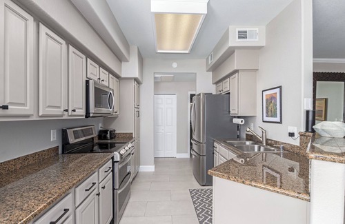 Paradise Valley Village Condo | Resort Lifestyle Scottsdale close to everything