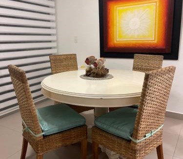 Tonsupa Apartment | RESORT PLAYA AZUL 2 dormitorios