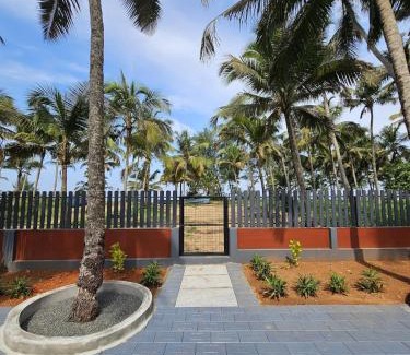 Chavakkad Villa | Resort with private beach entrance Dreamnest