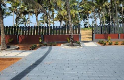 Chavakkad Villa | Resort with private beach entrance Dreamnest