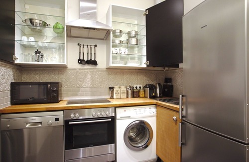 Sankt Ulrich Apartment | Respect for the old but a reverence for a modern living ♥