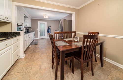 Sans Souci House | Respite Inn- Monthly Rental 3 Miles to DT GVL