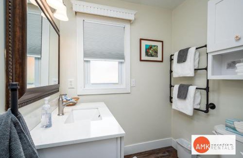 Belding House | Rest and Relaxation Z's at Slayton Lake