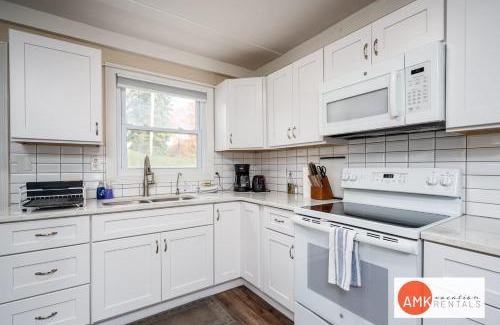 Belding House | Rest and Relaxation Z's at Slayton Lake