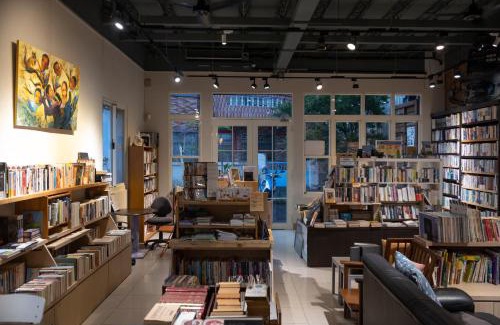 Puli Bed & Breakfast | REST Book & Bed