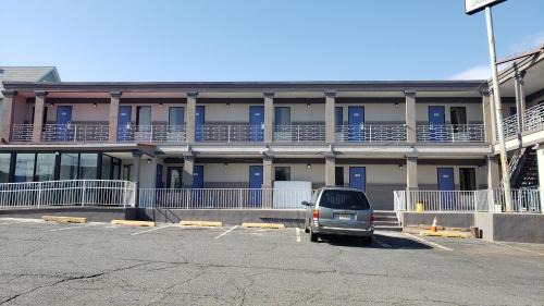 Elizabeth Hotel | Rest Inn - Elizabeth