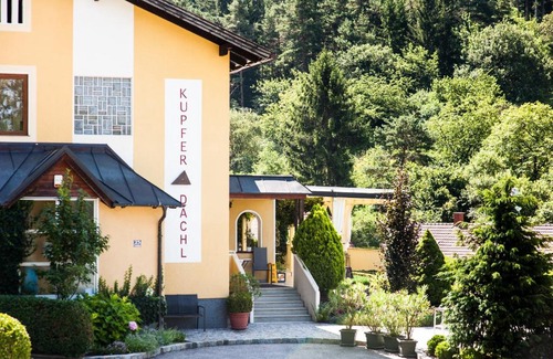 Katzelsdorf Hotel | Restaurant Görg