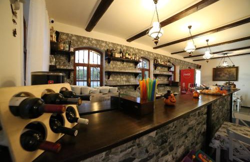 Hlasna Treban House | Restaurace a pension Chalupa