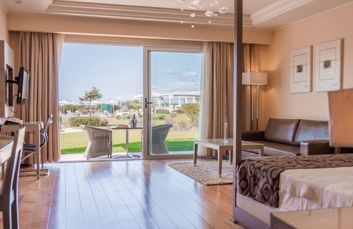 Almiros Beach Hotel | Restia