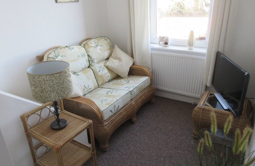 Retford Apartment | Restored 117yr Old Cottage Apartment- 'Park' setting- 5min Walk to Market Town