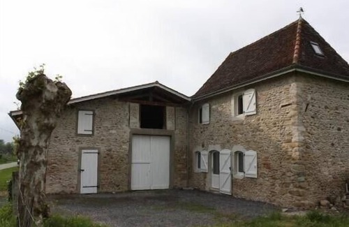 Castagnede House | Restored farm 6kms from SALIES de BEARN