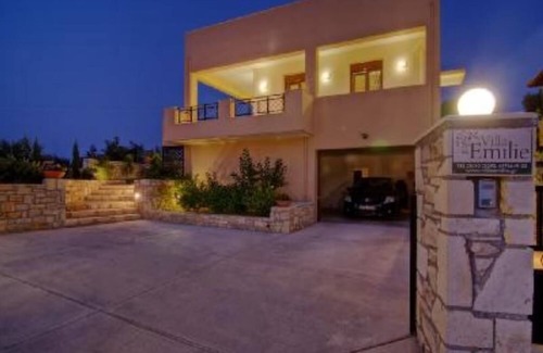Houdetsi House | Rethymno: A wonderful place to stay-Suitable for families.