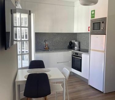 Old Town Apartment | RETIRO 402