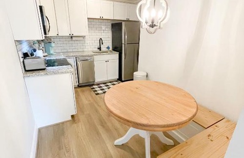 Leonardtown Apartment | Retreat at Fenwick