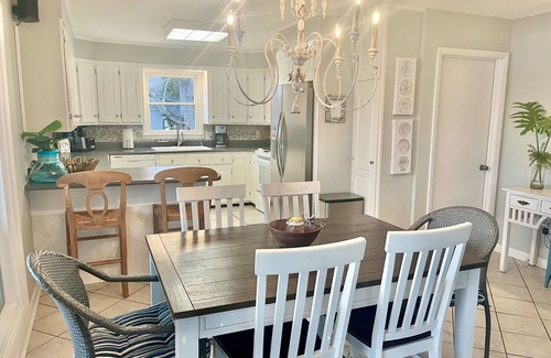 Florence House | RETREAT - REST - RELAX - REJUVENATE Riverside Home and boathouse
