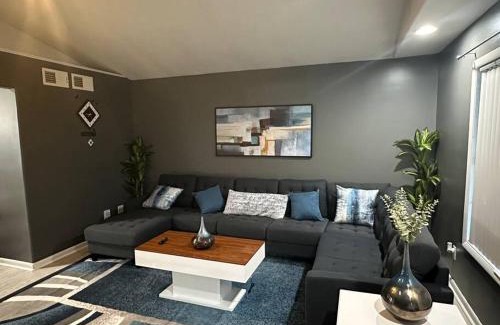 Morgantown Apartment | Retreat to my Contemporary Home