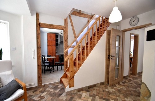 Huttenrode House | Retreat with Sauna & Spa