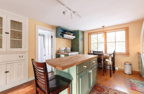 Town of Marbletown House | Retreat with Sauna in Historic Stone Ridge