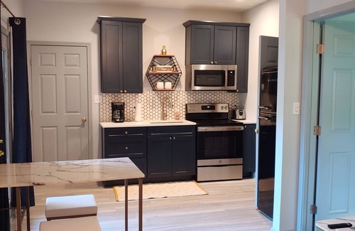 Belknap Apartment | Retro Chic Private Highlands Getaway