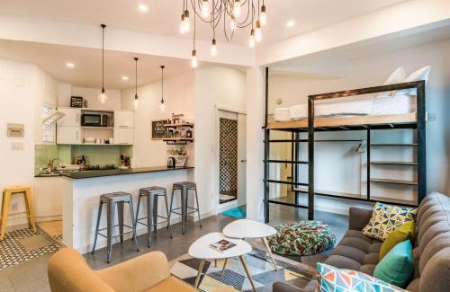 Dong Khoi Apartment | Retro Flat near Nguyen Hue by CIRCADIAN