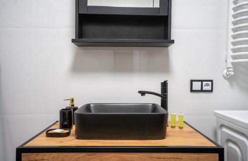 Sosnowiec Apartment | Retro Milenium Park Apartment