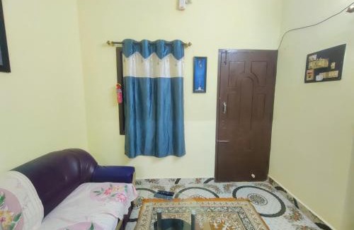 Chennai House | Retro Vibes -1BHK