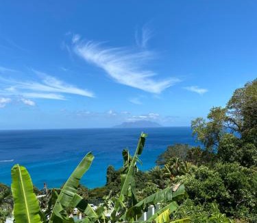Glacis Villa | Reve Blêu
