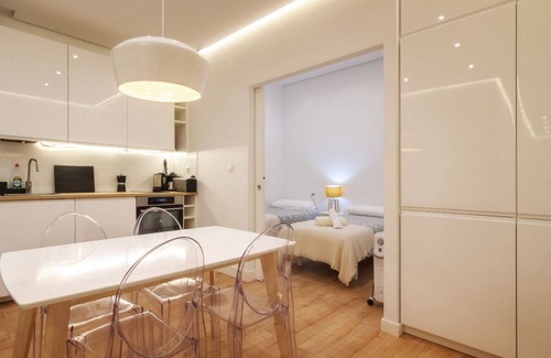 Indautxu Apartment | Revilla apartment in the center with wifi