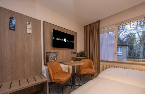 Berg en Dal Hotel | Rewind & Relax: Forest Vibes, Pool & Sauna Serenity! Free Parking