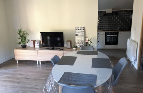 Saint-Martin-Vesubie Ski Chalet | Rez de Chaussé de Chalet Avec Jardin, Calme et Proche du Village Pour 2 Adultes