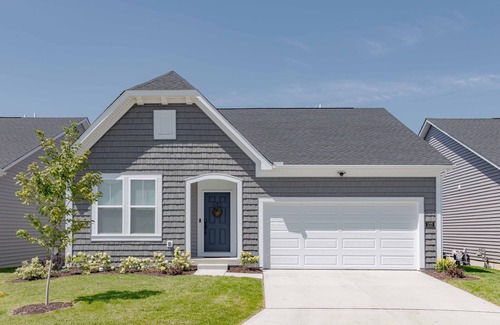 St. Peters House | Rhythm Point Modern Cottage 1818 sqft Ranch home