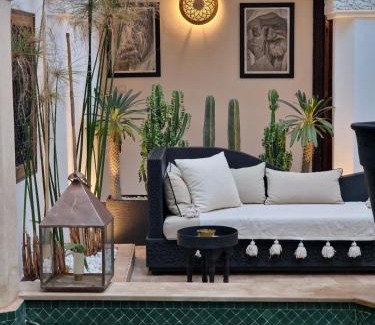 Bab Doukkala Bed & Breakfast | Riad Dar El Mahja