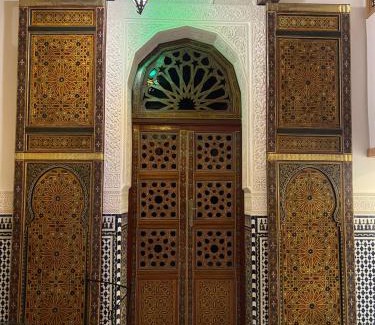 Qasbah En Nouar House | Riad Dar Sira