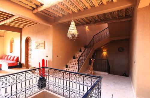 Amezrou Bed & Breakfast | Riad Dar Tiziri