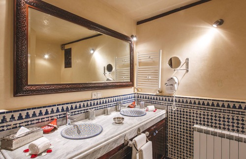 El Mokhifa House | Riad Fes Maya