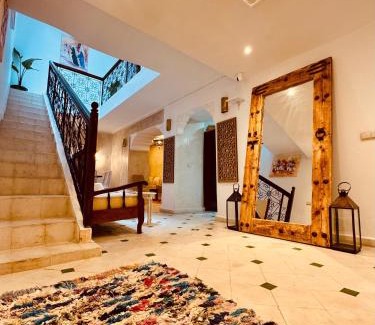 Sidi Ben Slimane El Jazouli Apartment | Riad Kimee Room 2