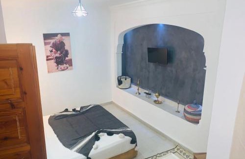 Kasbah House | Riad Les Miroirs