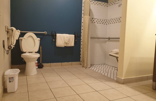 Rankin Hotel | Riata Inn