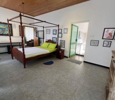 Minuwangoda Apartment | Rice field Retreat