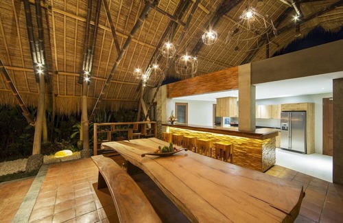 Singakerta Villa | Rice Field View, 5BR Villa Located In Ubud! - 4Min Drive To The Monkey Forest!