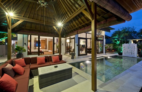 Tegal Mengkeb Villa | Rice Field View Sahaja Villa 1 in Peaceful Bali