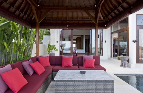 Tegal Mengkeb Villa | Rice Field View Sahaja Villa 1 in Peaceful Bali