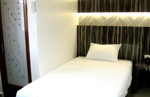 Pontianak Bed & Breakfast | Richard's Home