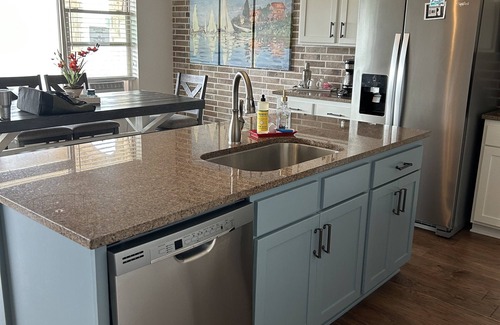 Eureka Condo | Richland Chambers Reservoir Lakefront Condo on First Floor with Outdoor Pool!