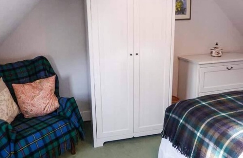 Tomintoul Cottage | RIEMORE, pet friendly, character holiday cottage in Tomintoul