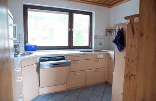 Geislingen an der Steige Apartment | Riesige Terrasse mit Aussicht auf die Barbara Kapelle mit Großer Wohnung