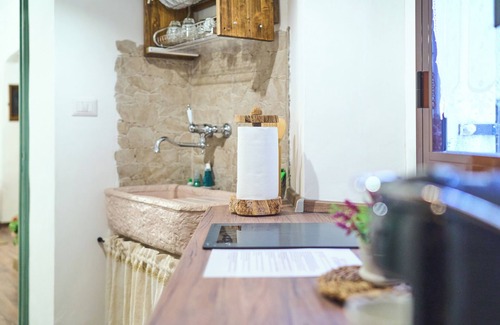 San Donato Val Di Comino House | Rifugio dei Briganti [100mt from old town, Netflix, Wi-Fi, Welcome Kit]