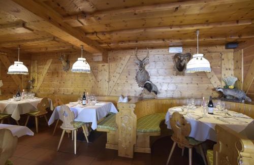 Tonadico Bed & Breakfast | Rifugio Capanna Passo Valles